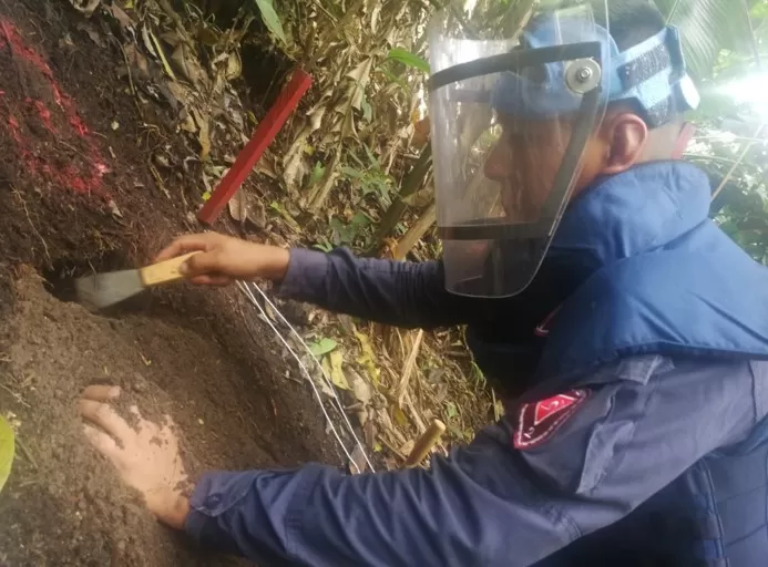 Ejército Nacional entrega 16.410 m2 libres de minas antipersonal en Caquetá