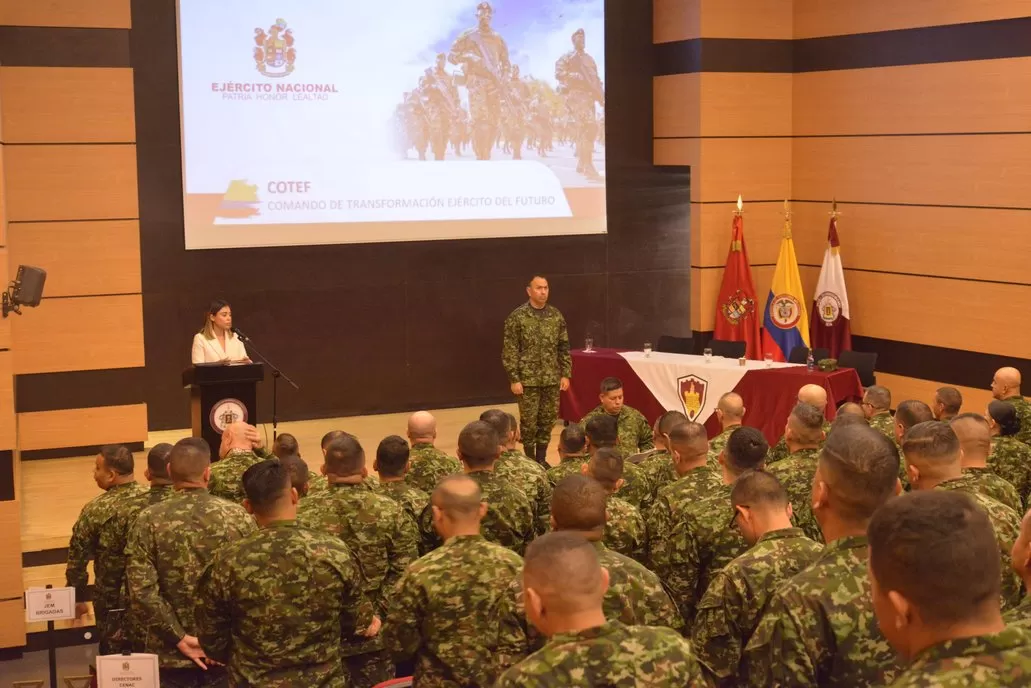 Fortalecemos el entrenamiento y desarrollo doctrinal de oficiales del Ejército Nacional