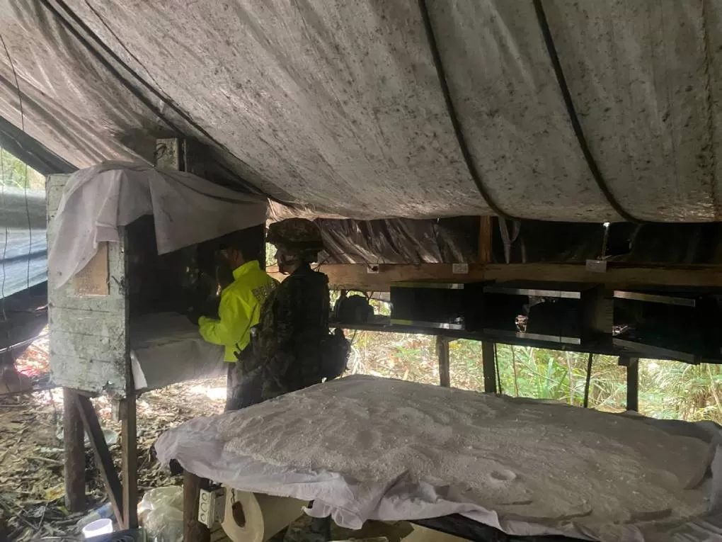 Ejército Nacional incauta más de media tonelada de cocaína en el Catatumbo y afecta las economías ilícitas del ELN