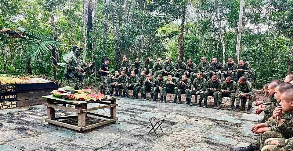 Avanza el entrenamiento en el  Curso de Lanceros