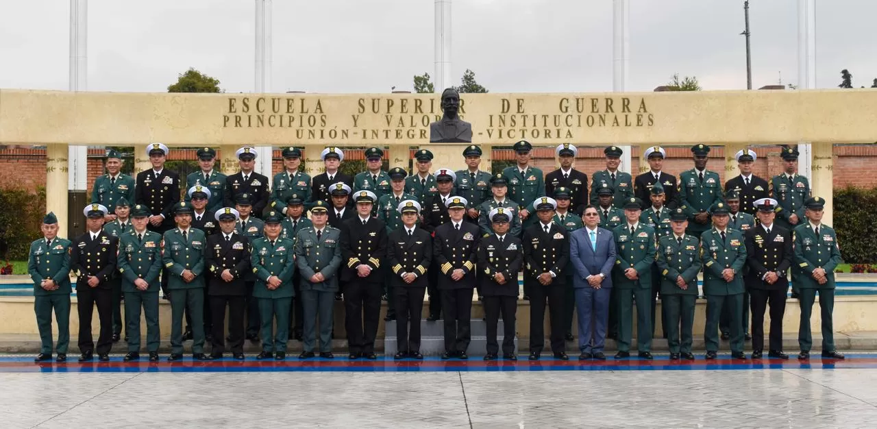 PISAJ fortalece las competencias de liderazgo de los suboficiales de alta jerarquía