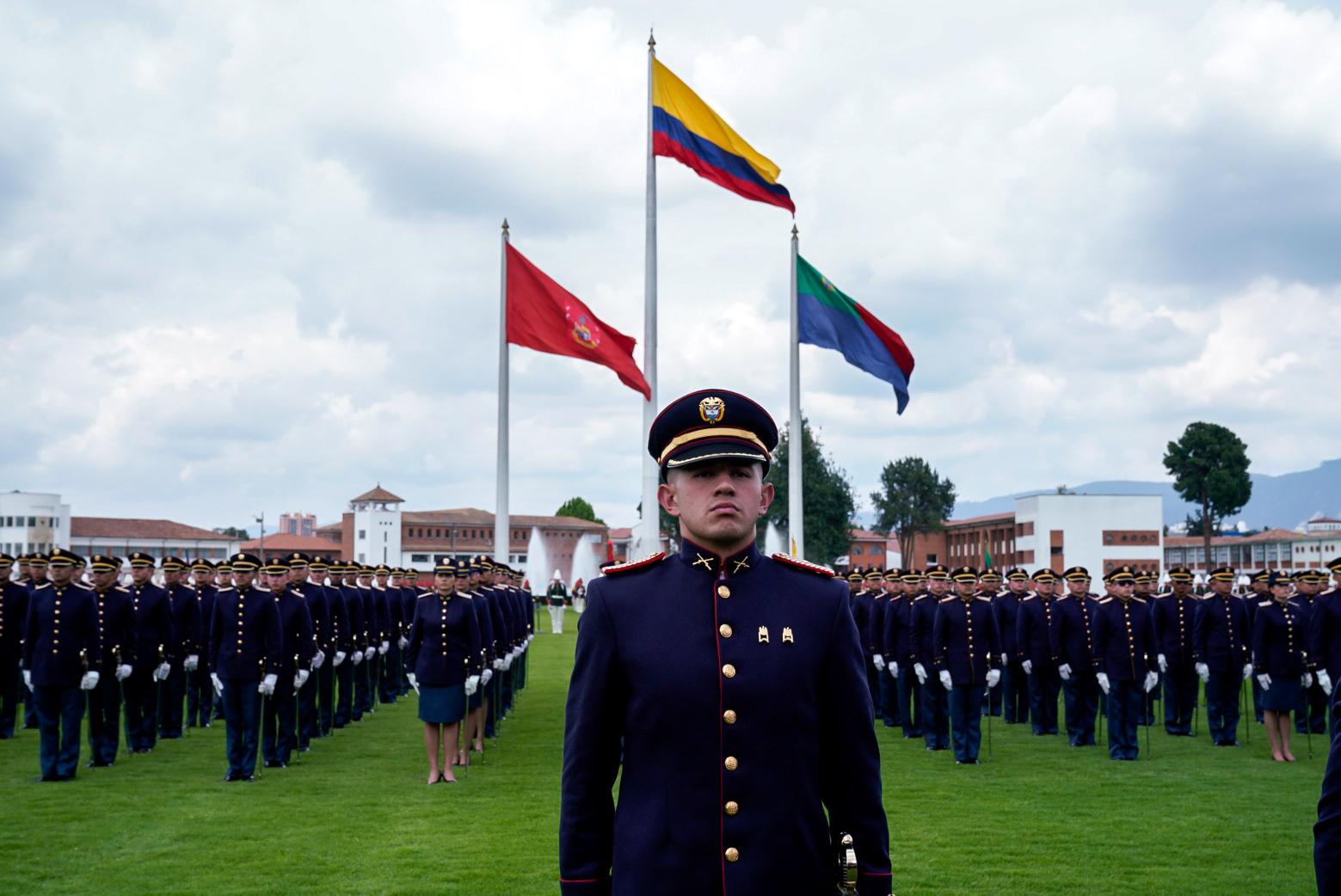 El Ejército Nacional cuenta con 200 nuevos subtenientes para liderar las operaciones a lo largo y ancho del país
