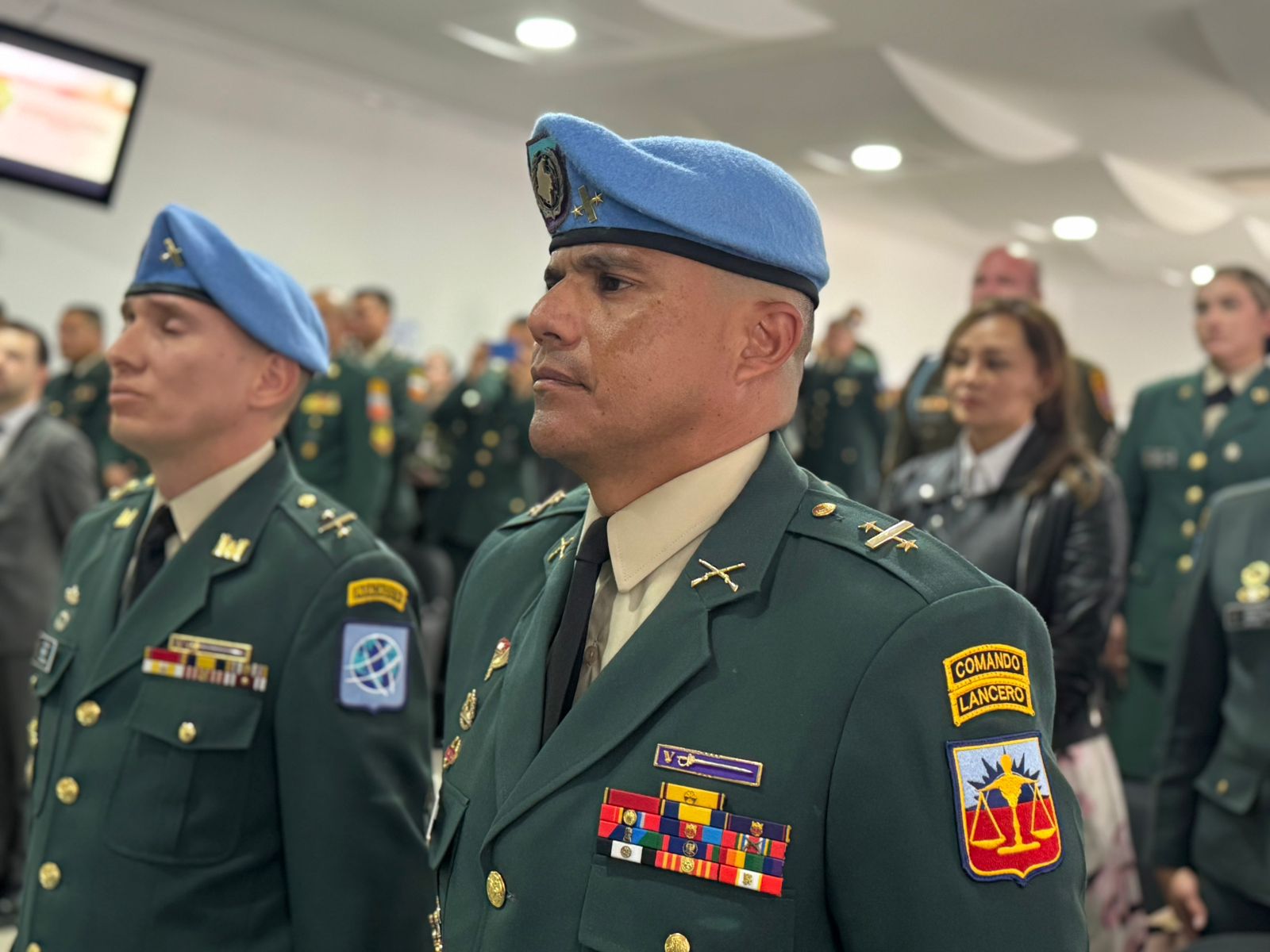 El teniente coronel Juan Manuel Devia Arias asume la Dirección de la Escuela de Derechos Humanos del Ejército Nacional