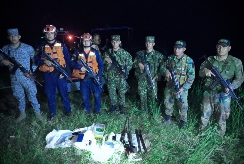 Ejército Nacional golpea economías ilícitas en operación binacional en la frontera colombo-peruana