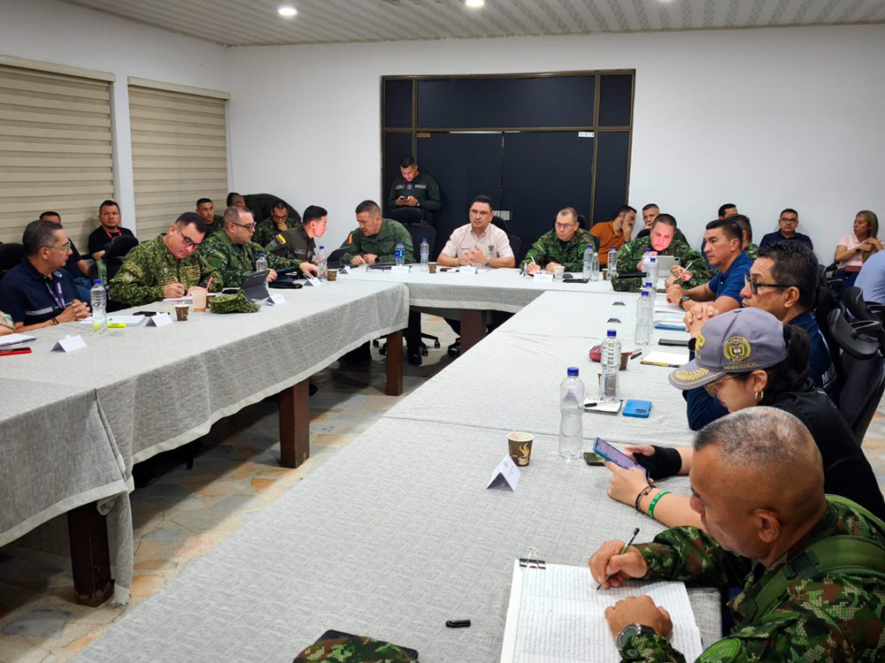 El Ejército Nacional lideró consejo de seguridad extraordinario para fortalecer el orden público en Arauca