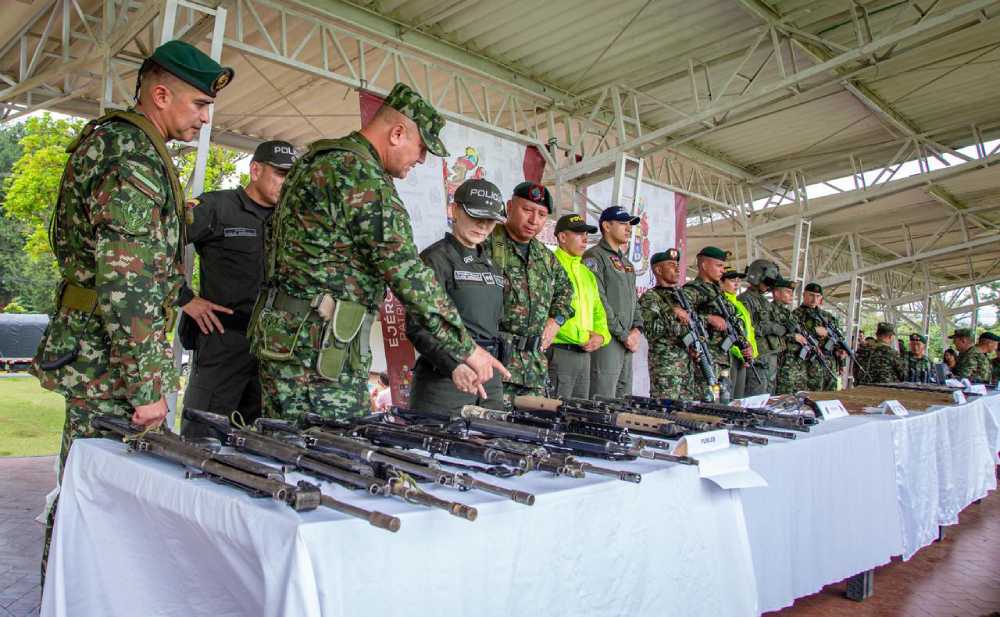 Contundencia operacional del Ejército en Cauca: tropas desmantelaron megadepósito de explosivos del grupo armado organizado Segunda Marquetalia