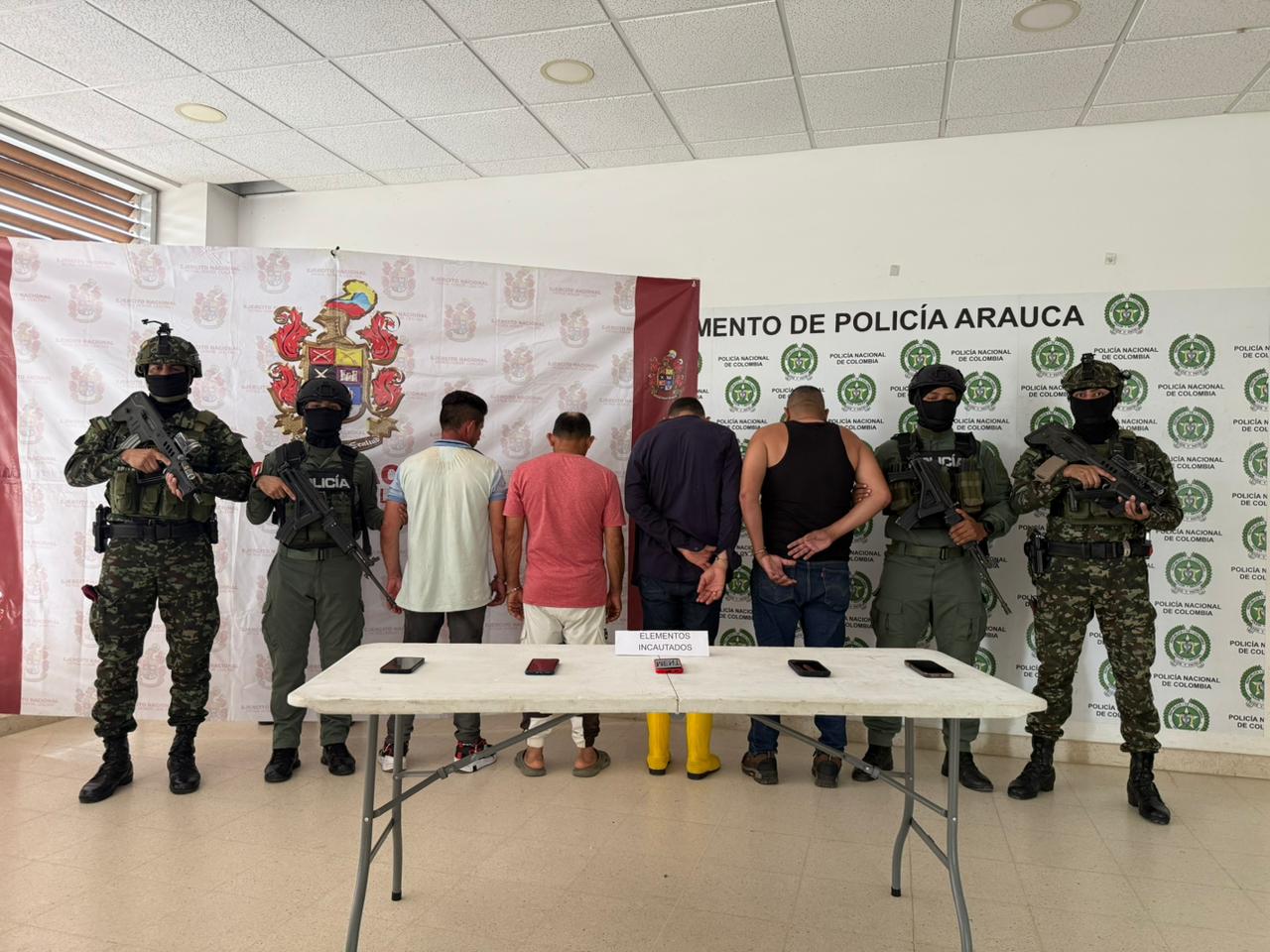 Operaciones simultáneas del Ejército Nacional en el departamento de Arauca dejan como resultado cuatro capturados del GAO ELN en Arauquita