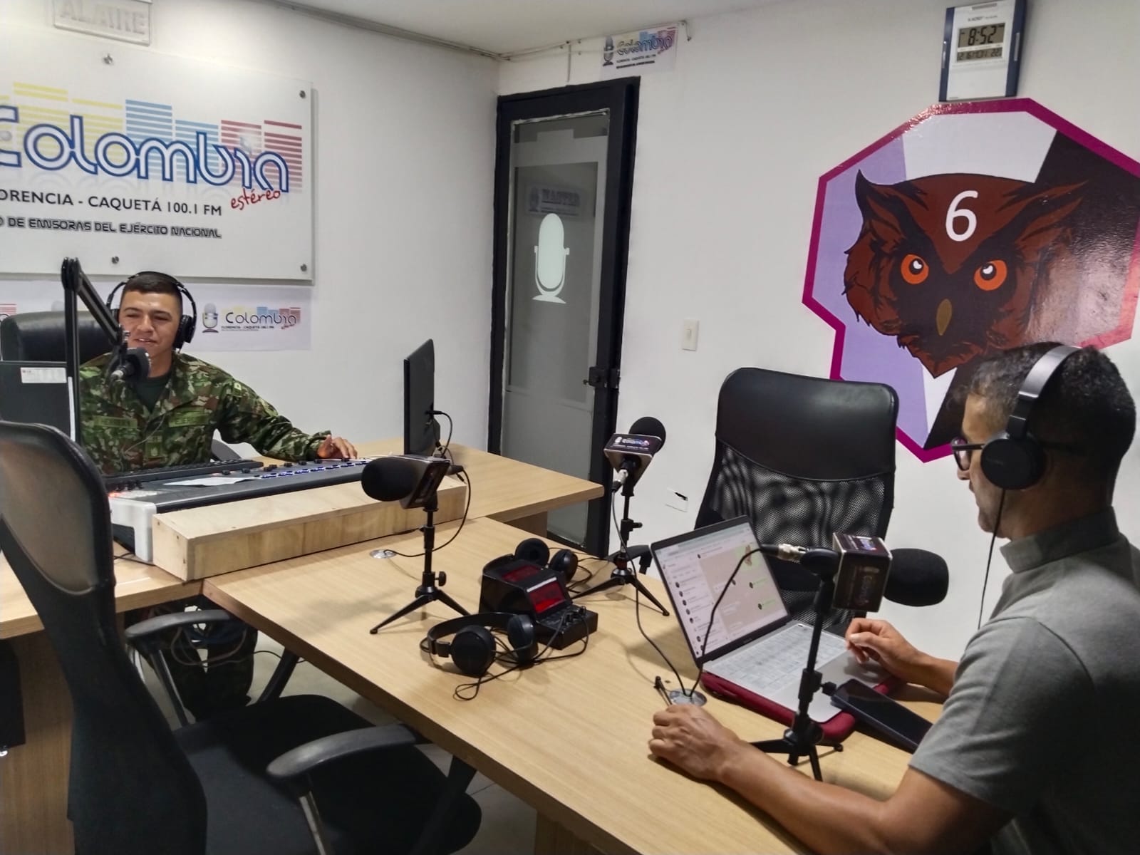 Emisora del Ejército conmemora el Día de las Manos Rojas en Florencia, Caquetá, con maratón radial para prevenir el reclutamiento