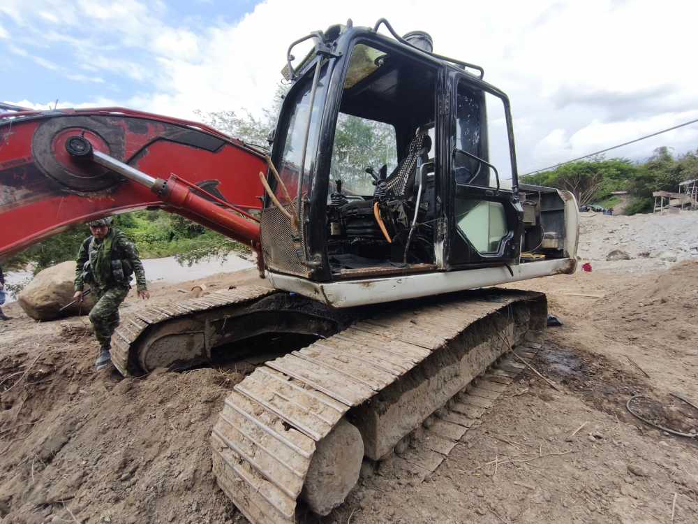 Ejército Nacional desarticula red de minería ilegal del ELN en el sur del Cauca