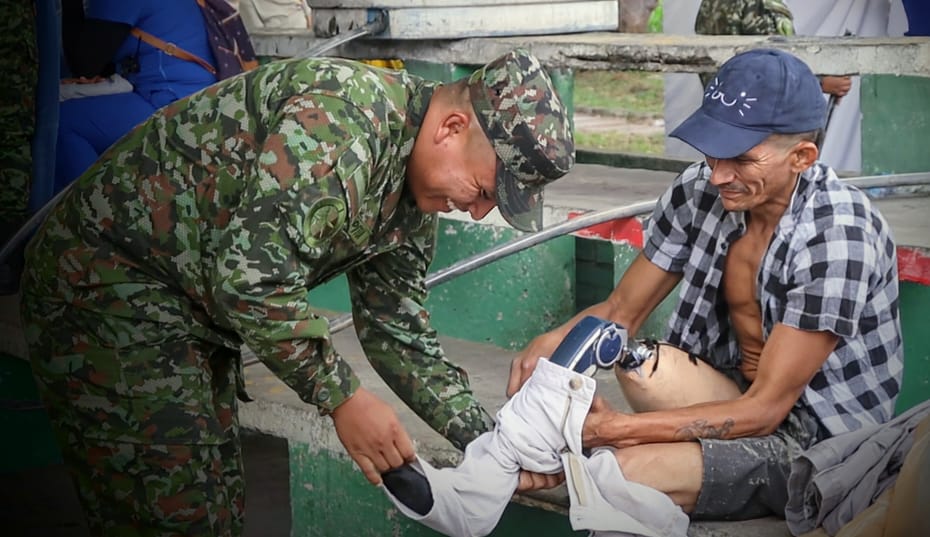 Ejército Nacional y aliados beneficiaron a más de 140 personas en condición de calle en Guatiquía, Villavicencio