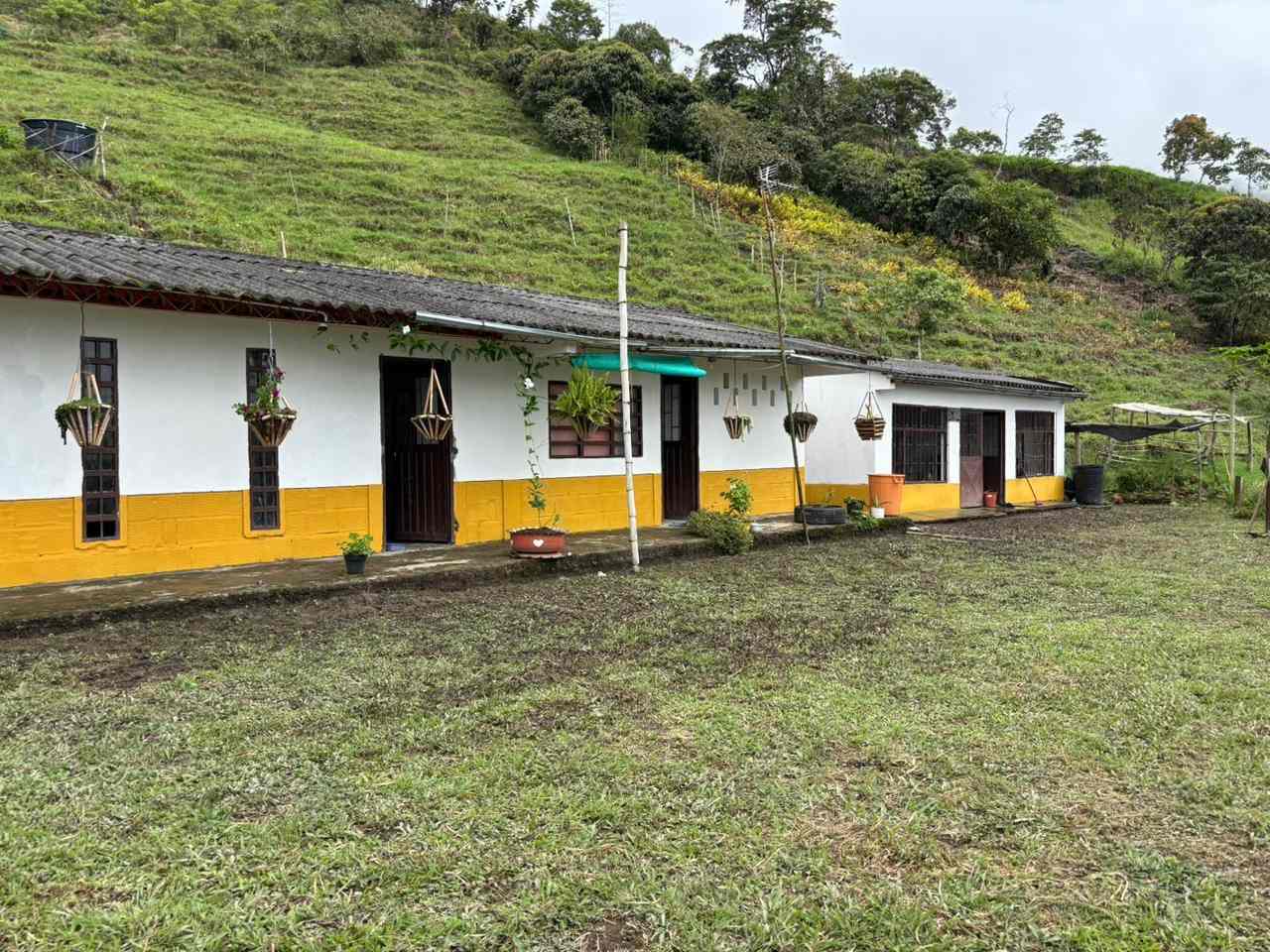 Ejército Nacional transforma entornos educativos en Topaipí y fortalece el bienestar de más de 360 estudiantes