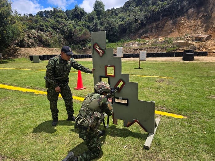 Una delegación de cadetes de la Escuela Militar del Ejército Nacional,  representará a Colombia en la competencia de Chimantlally, en México, desde  el 6 de marzo hasta el 13