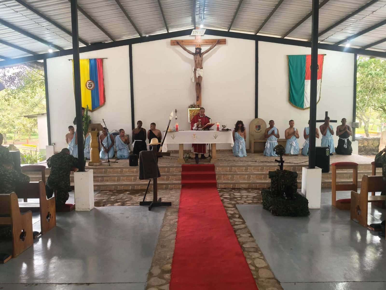 La Escuela Militar de Soldados Profesionales dio apertura a las actividades de la Semana Mayor