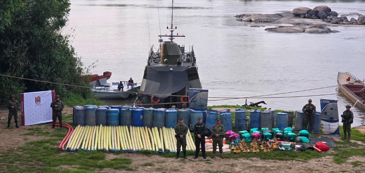 Ejército Nacional asesta contundente golpe a estructuras criminales dedicadas a la explotación ilícita de yacimientos mineros en Guainía
