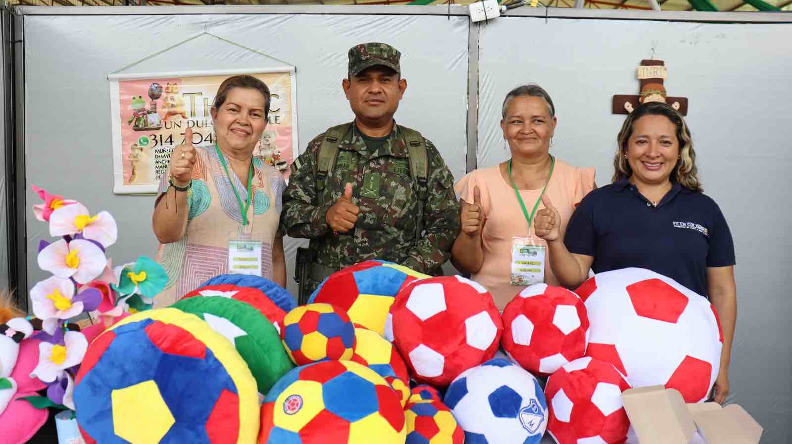 En Semana Santa, el Ejército Nacional impulsa a emprendedores caucanos