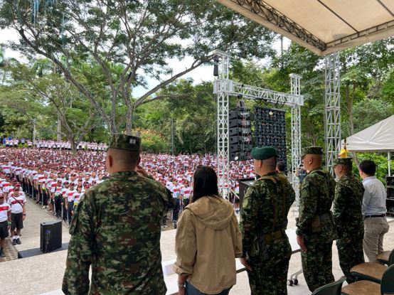 Formación y bienestar: más de 5000 uniformados fortalecen su  compromiso en jornada de integración institucional