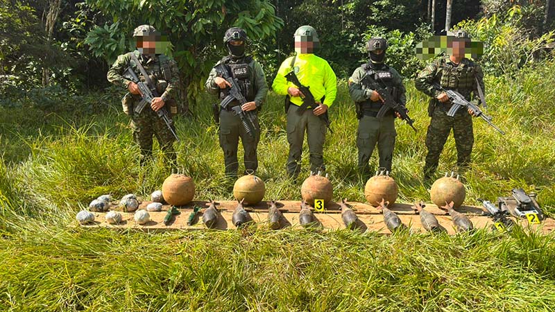 Ejército Nacional ubica e incauta depósito ilegal de armas en el Guaviare