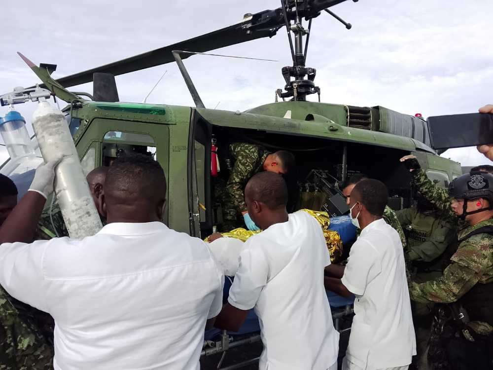 Ejército Nacional realizó la evacuación humanitaria de cuatro menores afectados por un área minada en Olaya Herrera, Nariño