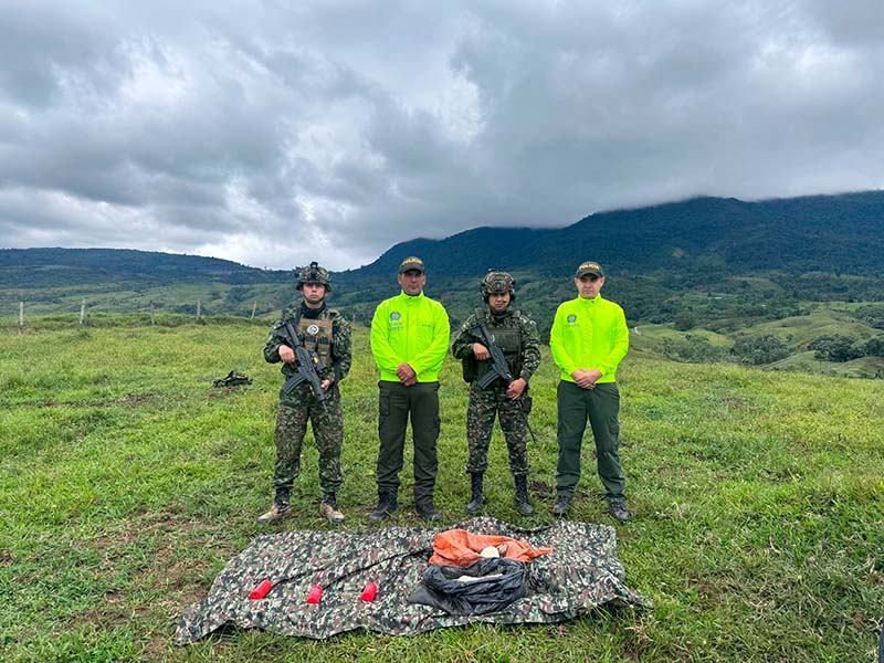 Ejército Nacional ubicó y destruyó un depósito ilegal de explosivos en Lejanías, Meta