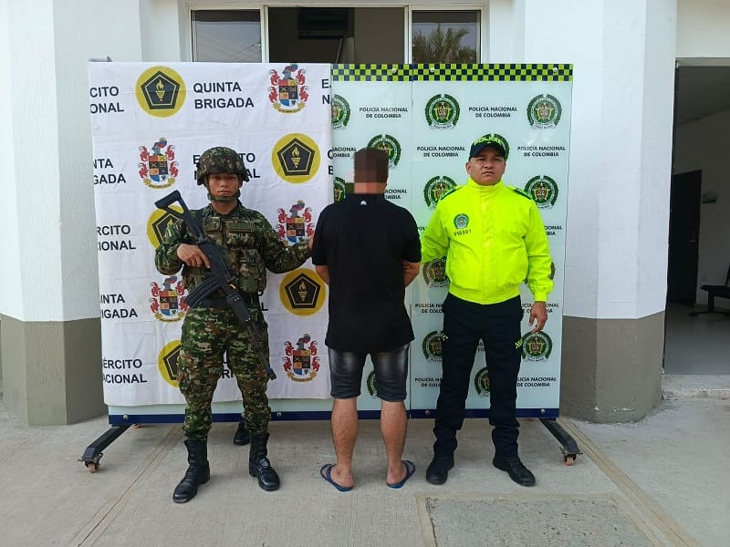 Alias Tatú, the alleged leader of a sub-structure of the Gulf Clan armed group, was captured in Yondó, Antioquia
