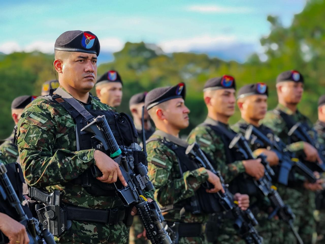 Ejército Nacional intensifica despliegue operacional para proteger la democracia en el centro del país