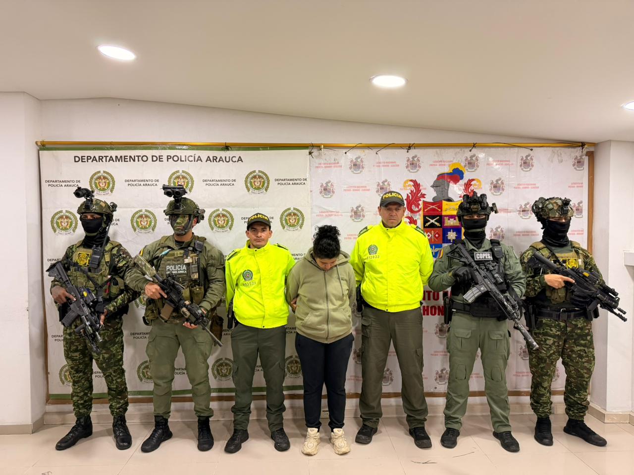 Ejército Nacional y Policía capturaron a alias Francisca o La Churca, presunta integrante del grupo armado ELN vinculada a acciones terroristas en Boyacá