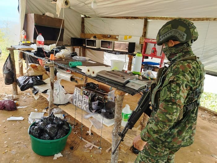 The National Army prevents the distribution of nearly one million doses of cocaine after dismantling a coca-growing complex in Norte de Santander