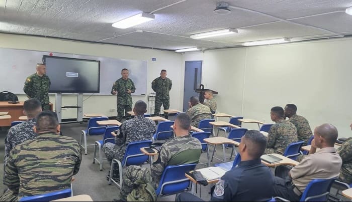 Military Communications School strengthens communications network planning capabilities in Panama