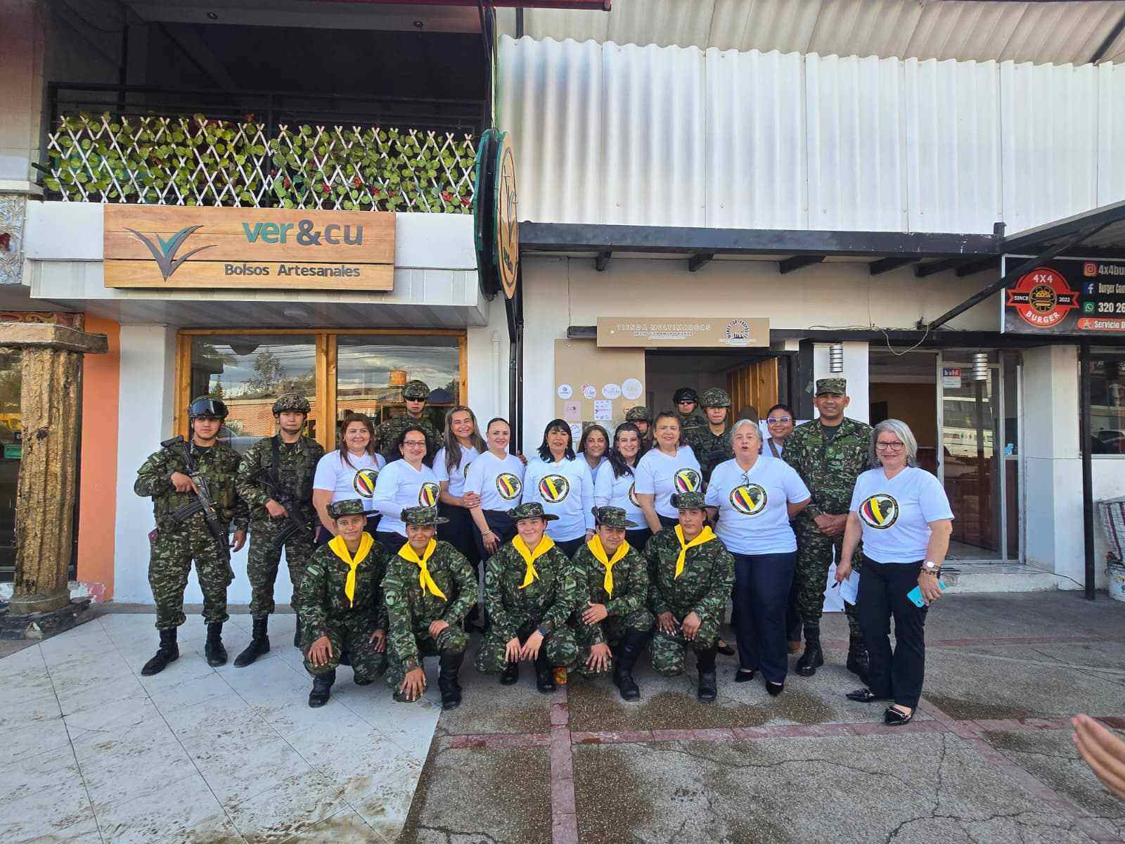 Fundación fortalece redes de apoyo para veteranos y familias de la Fuerza Pública