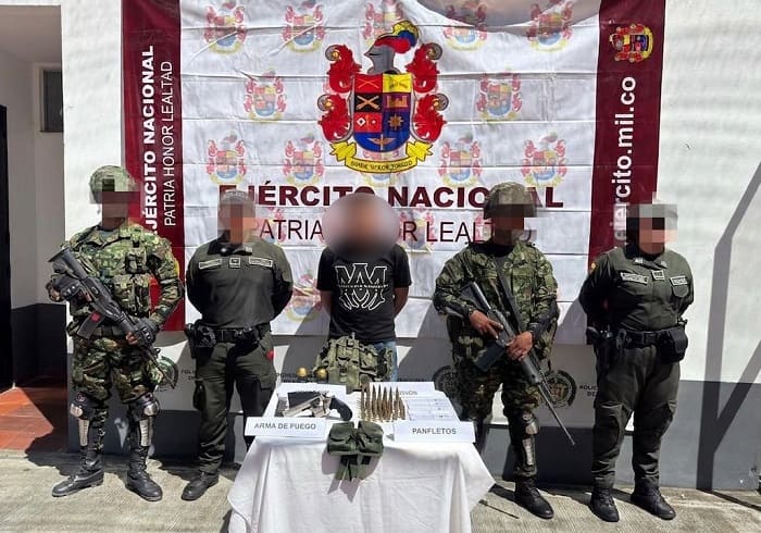 The National Army captures alias Popeye or Jhon Jairo, the alleged second-in-command of the Joaquín González unit GAO-r in Rovira