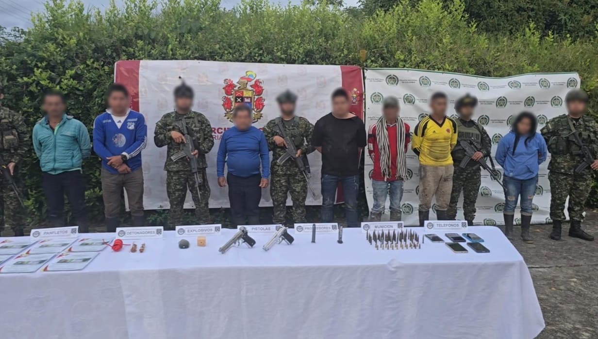 National Army captures alleged financial leader of the Hernando González Acosta Structure and six of its members in Huila